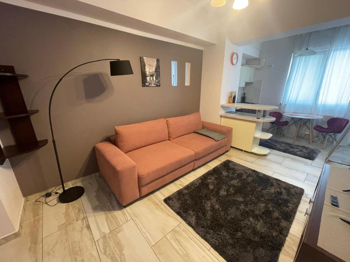 Le Lupin / Center Apartment ยาช ภายนอก รูปภาพ
