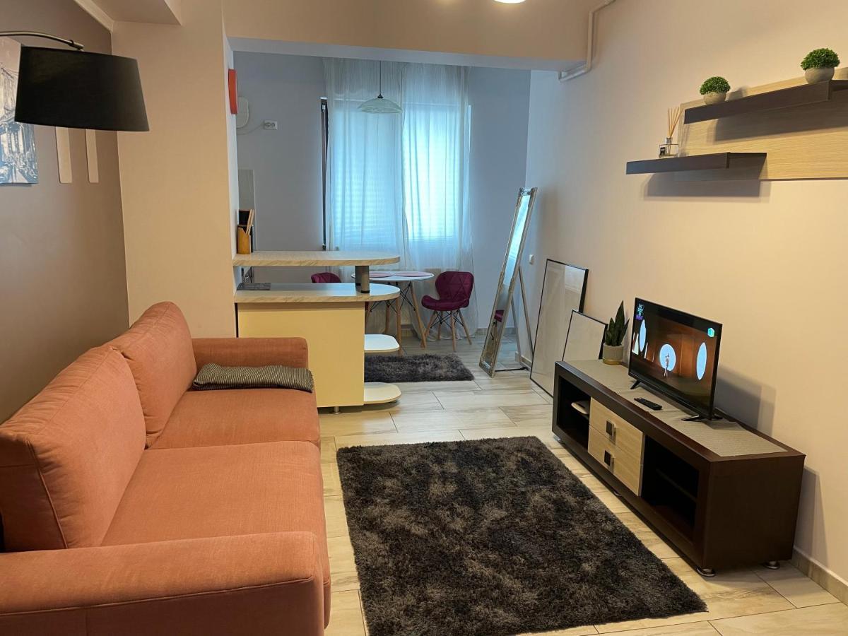 Le Lupin / Center Apartment ยาช ภายนอก รูปภาพ