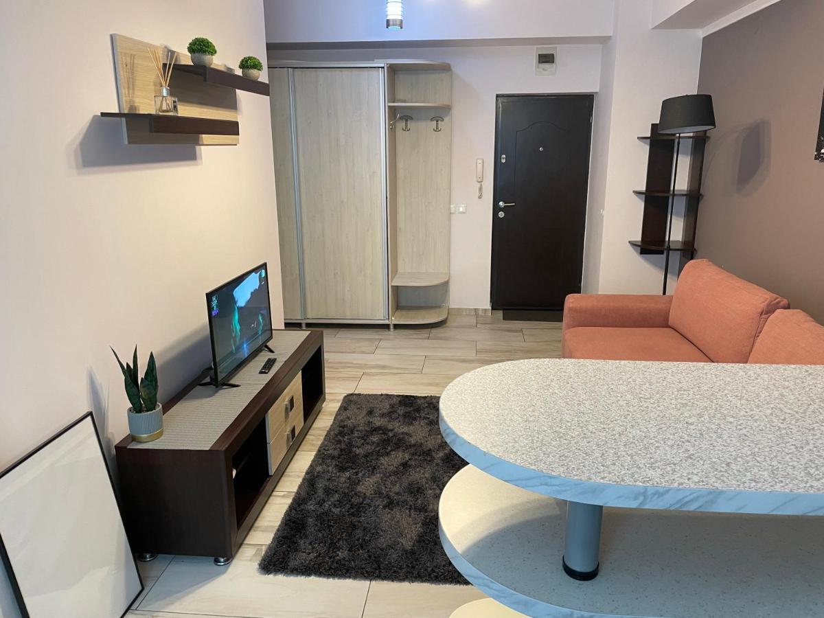 Le Lupin / Center Apartment ยาช ภายนอก รูปภาพ