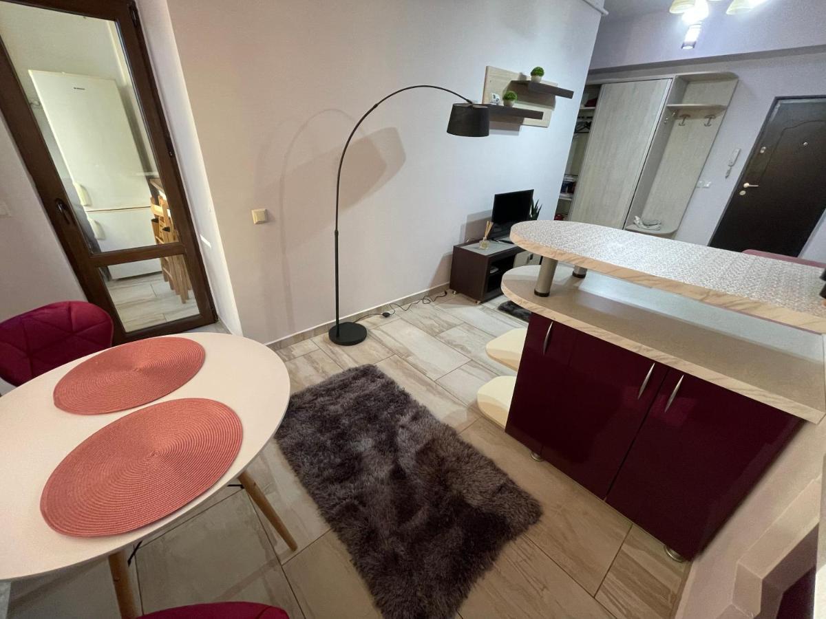 Le Lupin / Center Apartment ยาช ภายนอก รูปภาพ