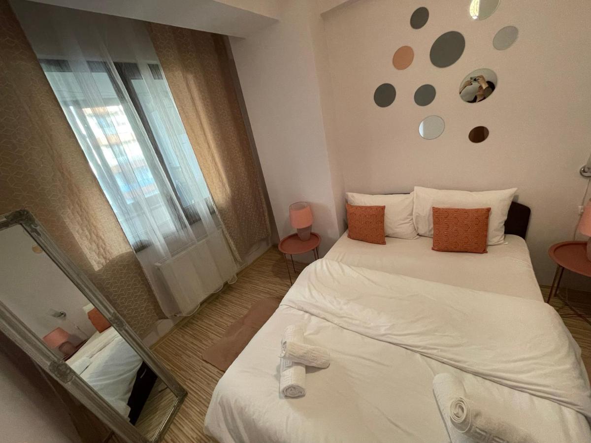 Le Lupin / Center Apartment ยาช ภายนอก รูปภาพ